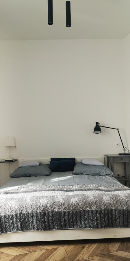 イェレニャ・グーラApartament Magia Miastaアパートメント エクステリア 写真